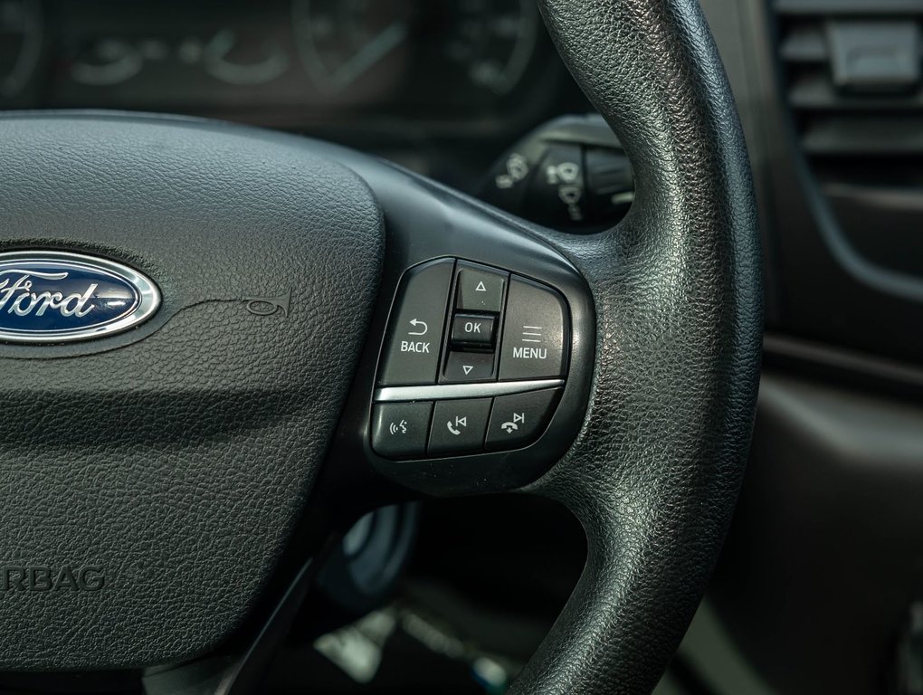 2023 Ford E-Transit Cargo Van in St-Jérôme, Quebec - 16 - w1024h768px