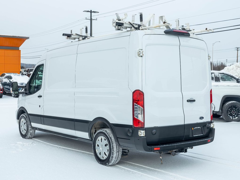 2023 Ford E-Transit Cargo Van in St-Jérôme, Quebec - 5 - w1024h768px