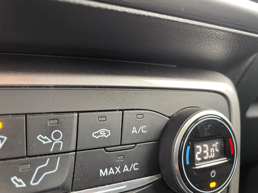 2018 Ford EcoSport in St-Jérôme, Quebec - 17 - w1024h768px