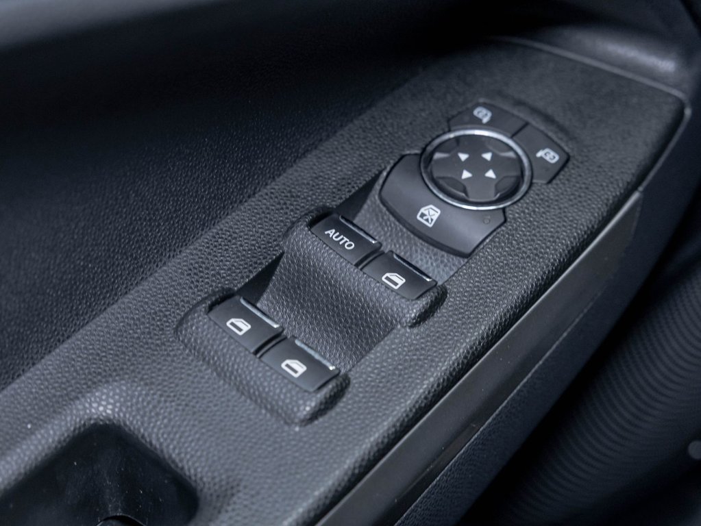 2021 Ford EcoSport in St-Jérôme, Quebec - 26 - w1024h768px