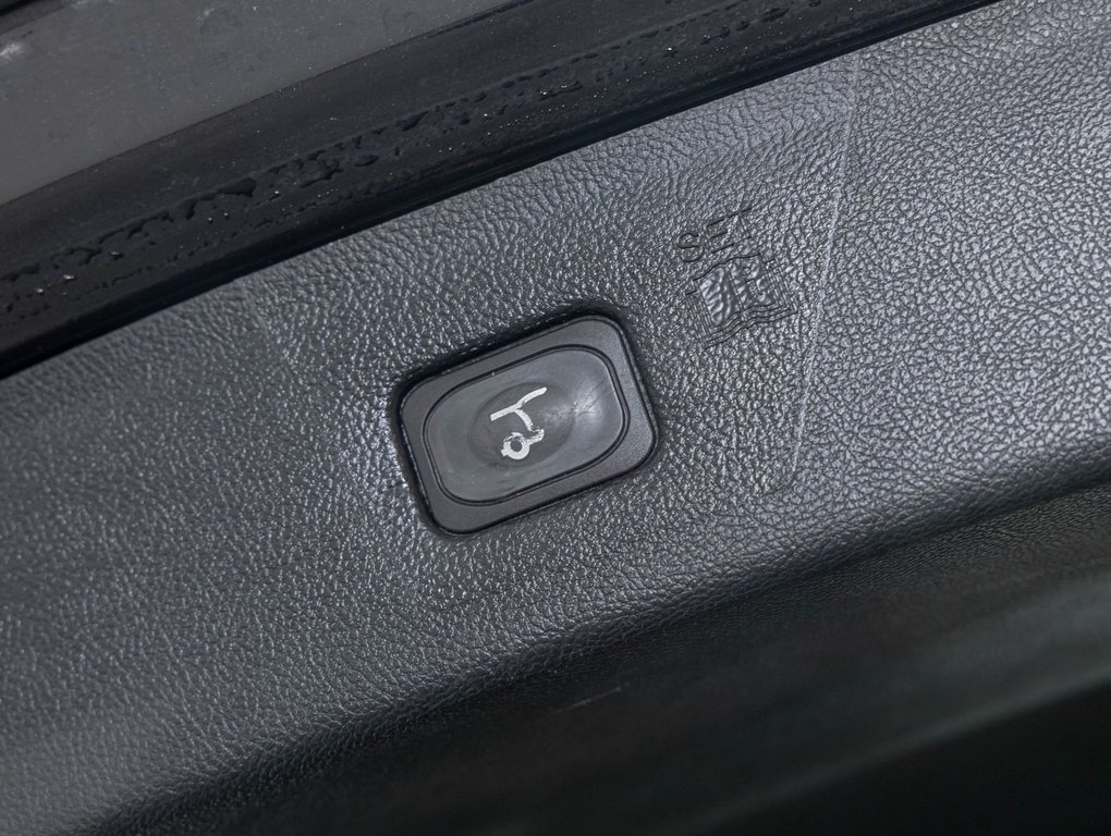 Ford Edge  2021 à St-Jérôme, Québec - 32 - w1024h768px