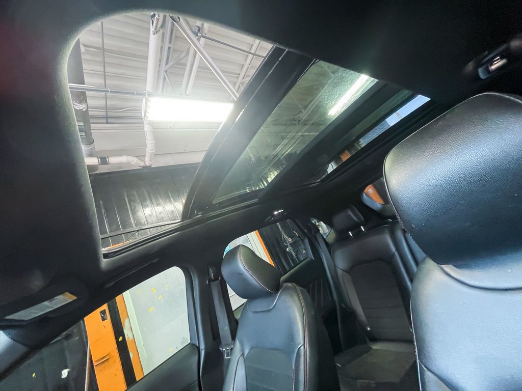 Ford Edge  2023 à St-Jérôme, Québec - 3 - w1024h768px