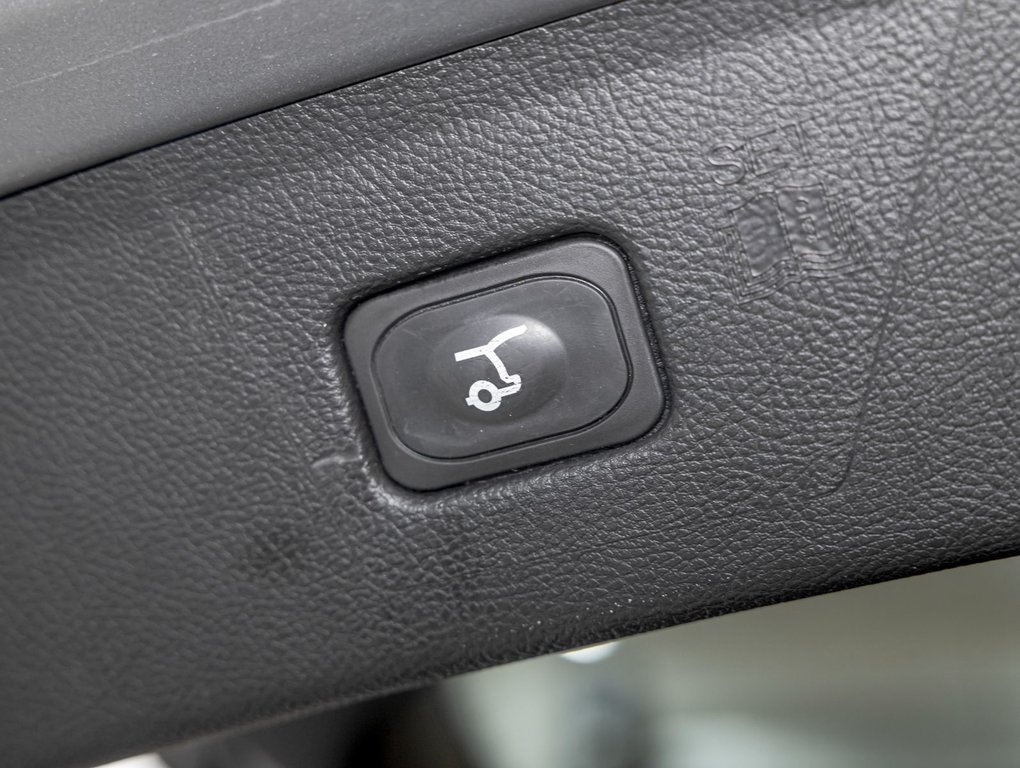 2023 Ford Edge in St-Jérôme, Quebec - 31 - w1024h768px