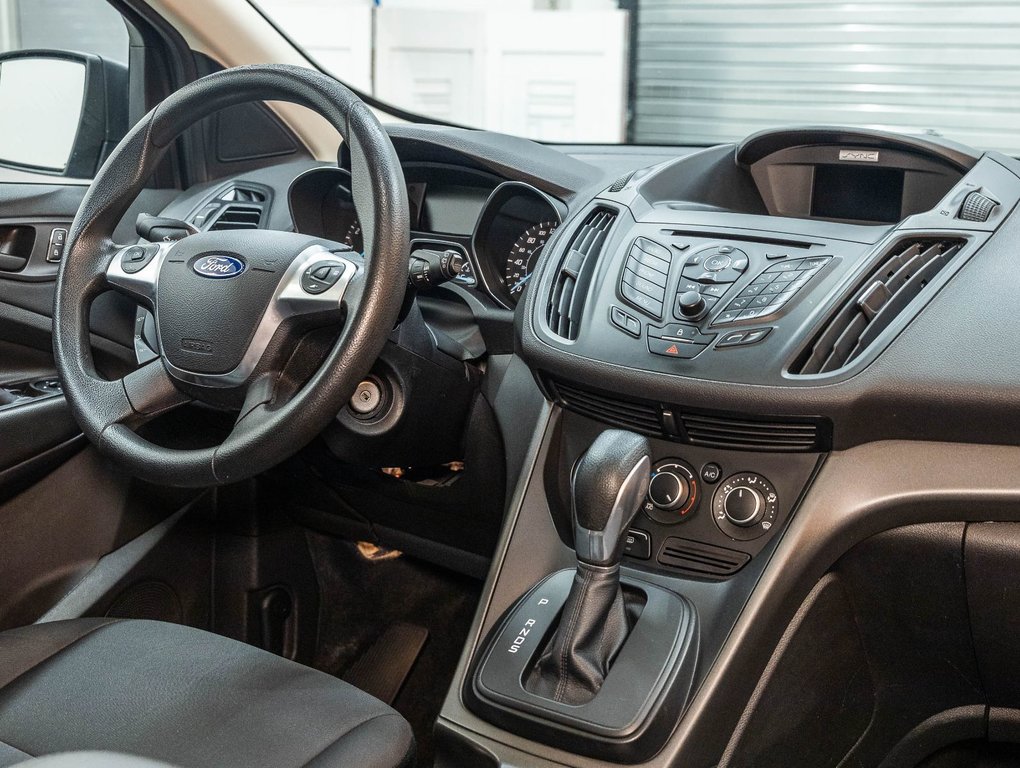 2016 Ford Escape in St-Jérôme, Quebec - 20 - w1024h768px