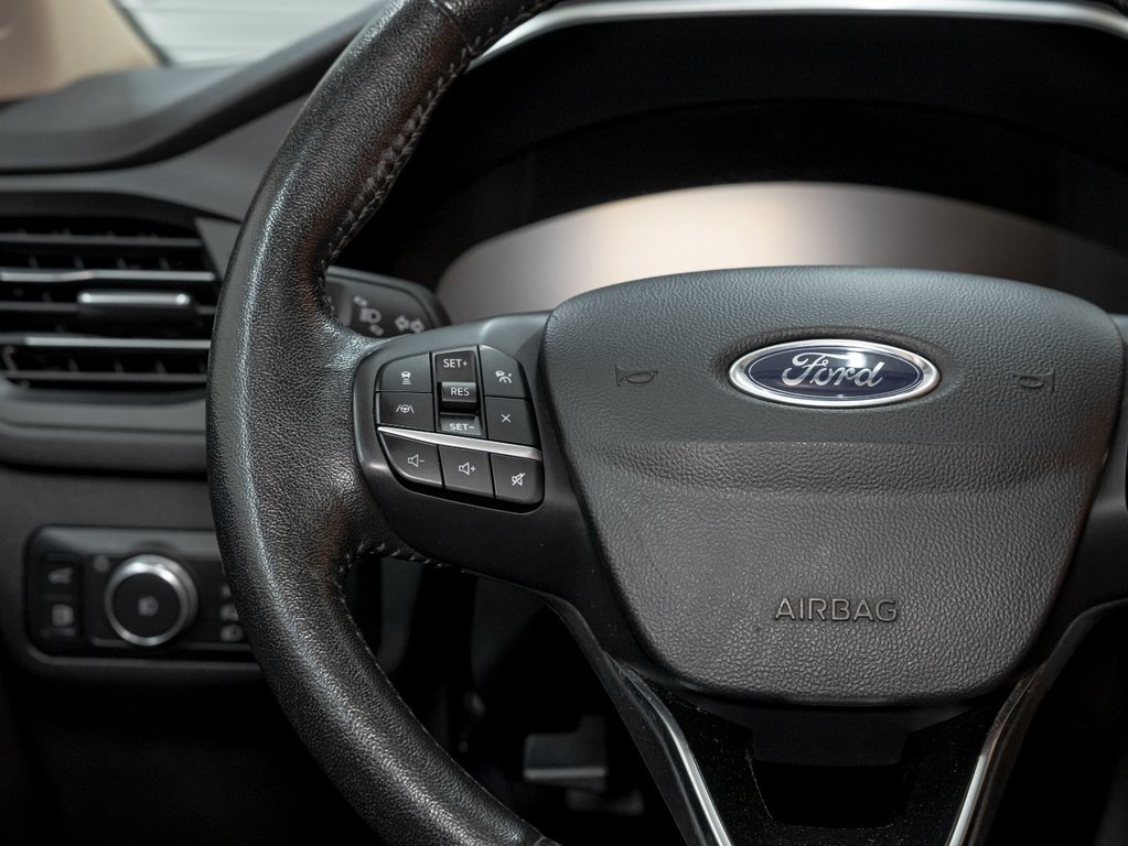 Ford Escape  2020 à St-Jérôme, Québec - 15 - w1024h768px