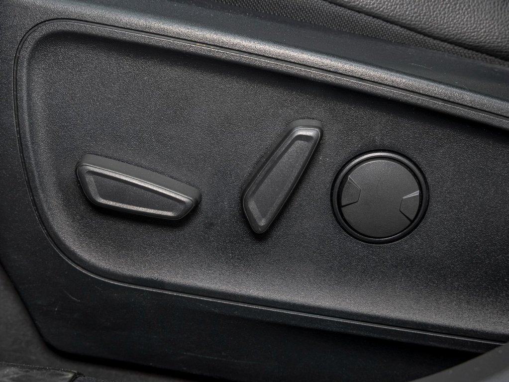 Ford Escape  2020 à St-Jérôme, Québec - 27 - w1024h768px
