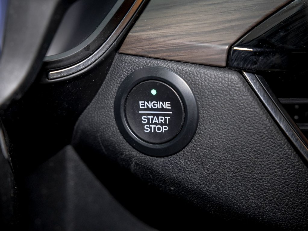 2020 Ford Escape in St-Jérôme, Quebec - 27 - w1024h768px