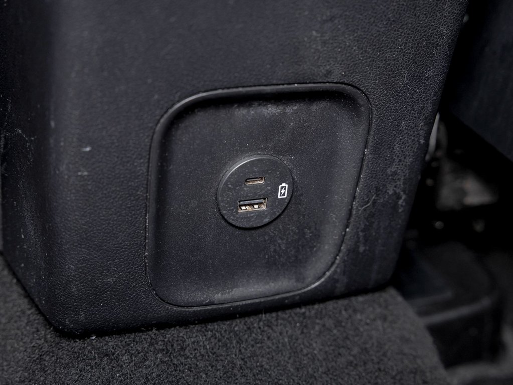 2020 Ford Escape in St-Jérôme, Quebec - 30 - w1024h768px