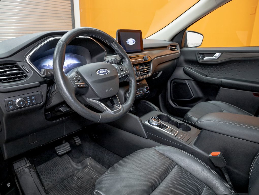 Ford Escape  2020 à St-Jérôme, Québec - 2 - w1024h768px
