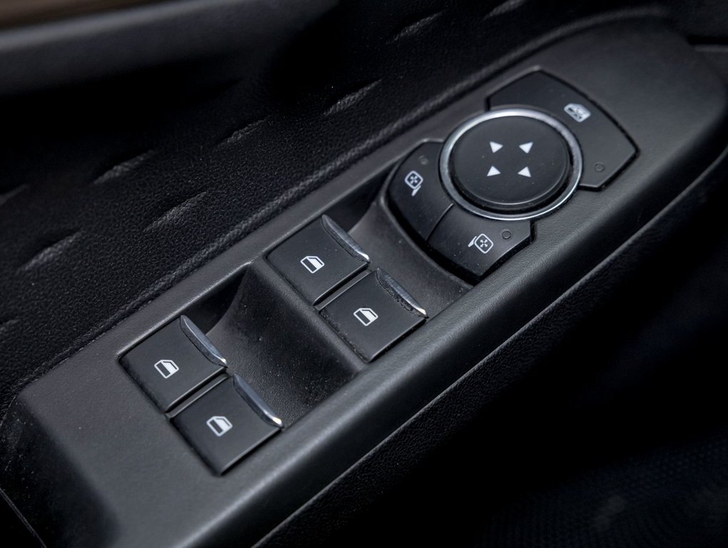 Ford Escape  2020 à St-Jérôme, Québec - 27 - w1024h768px