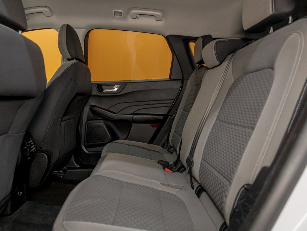 2021 Ford Escape in St-Jérôme, Quebec - 26 - w1024h768px