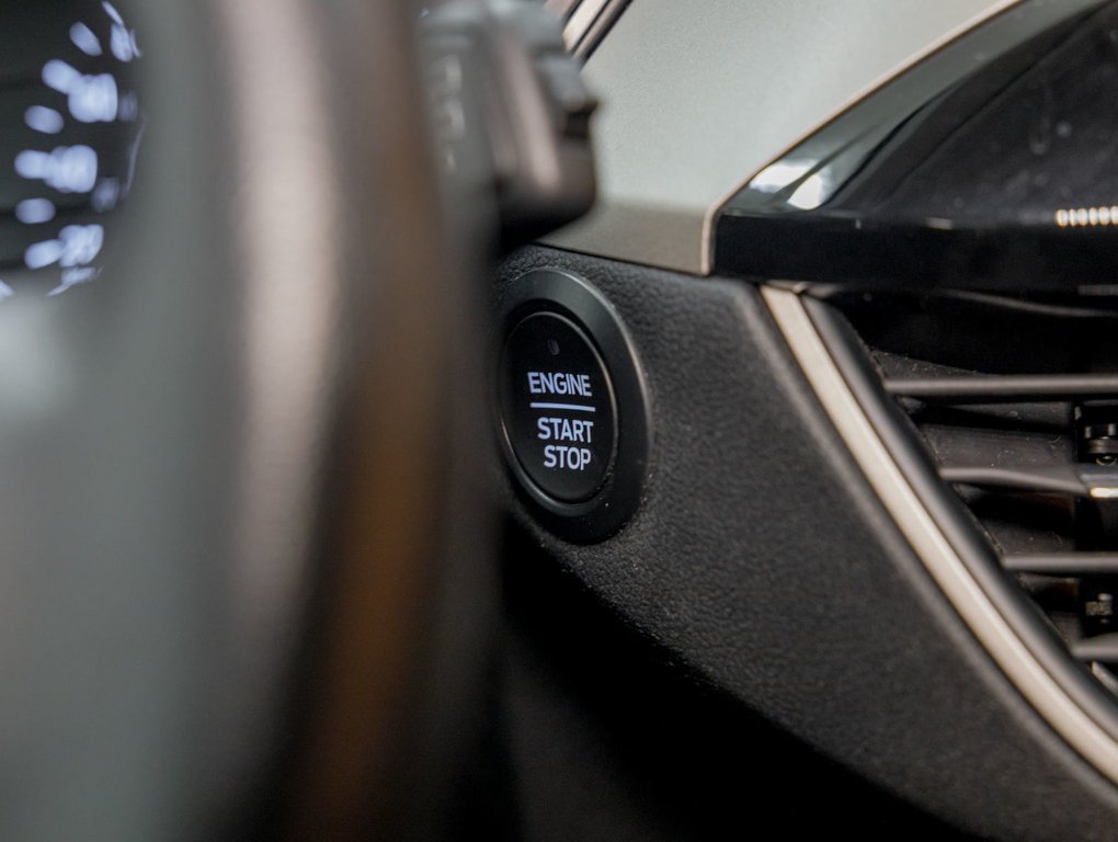 2021 Ford Escape in St-Jérôme, Quebec - 24 - w1024h768px