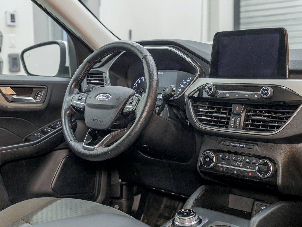 2021 Ford Escape in St-Jérôme, Quebec - 25 - w1024h768px