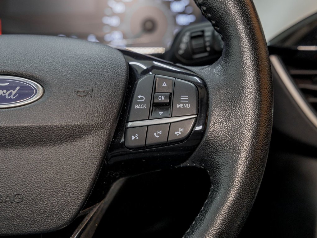 2021 Ford Escape in St-Jérôme, Quebec - 15 - w1024h768px