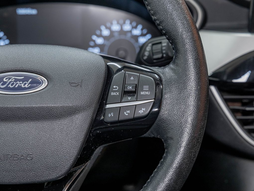 2021 Ford Escape in St-Jérôme, Quebec - 15 - w1024h768px