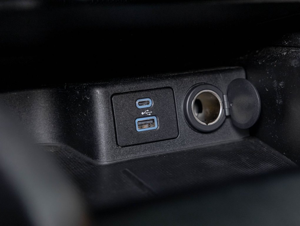 2021 Ford Escape in St-Jérôme, Quebec - 21 - w1024h768px