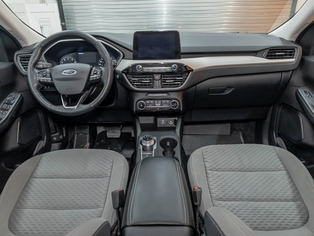 2021 Ford Escape in St-Jérôme, Quebec - 11 - w1024h768px