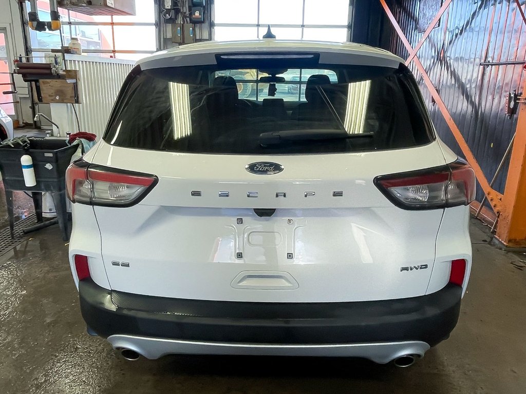 Ford Escape  2021 à St-Jérôme, Québec - 6 - w1024h768px