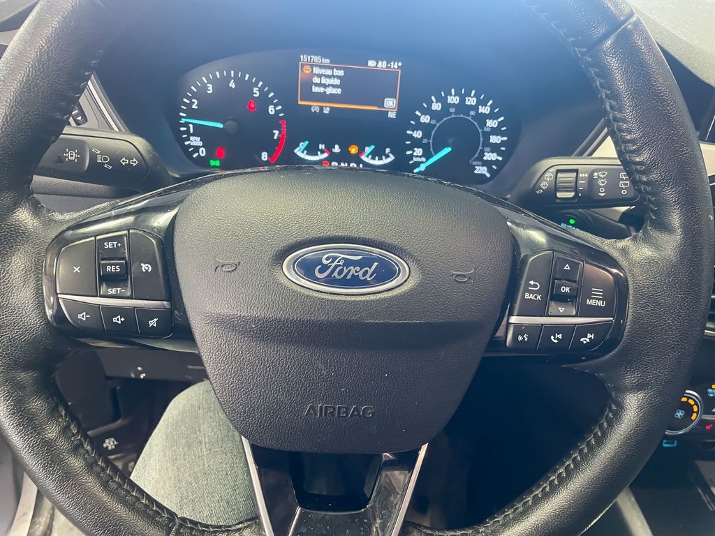 Ford Escape  2021 à St-Jérôme, Québec - 14 - w1024h768px
