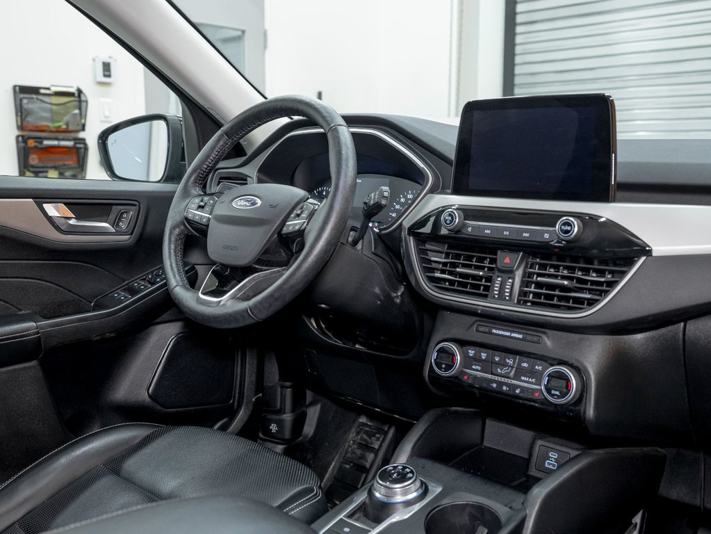 2021 Ford Escape in St-Jérôme, Quebec - 27 - w1024h768px