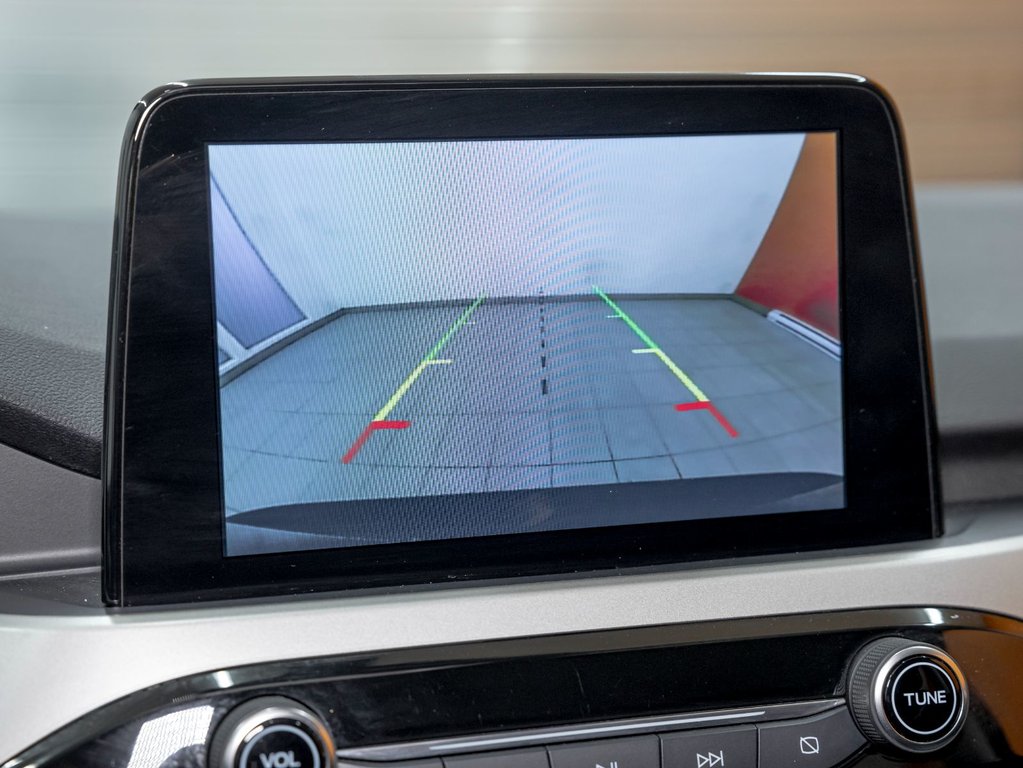 2021 Ford Escape in St-Jérôme, Quebec - 18 - w1024h768px