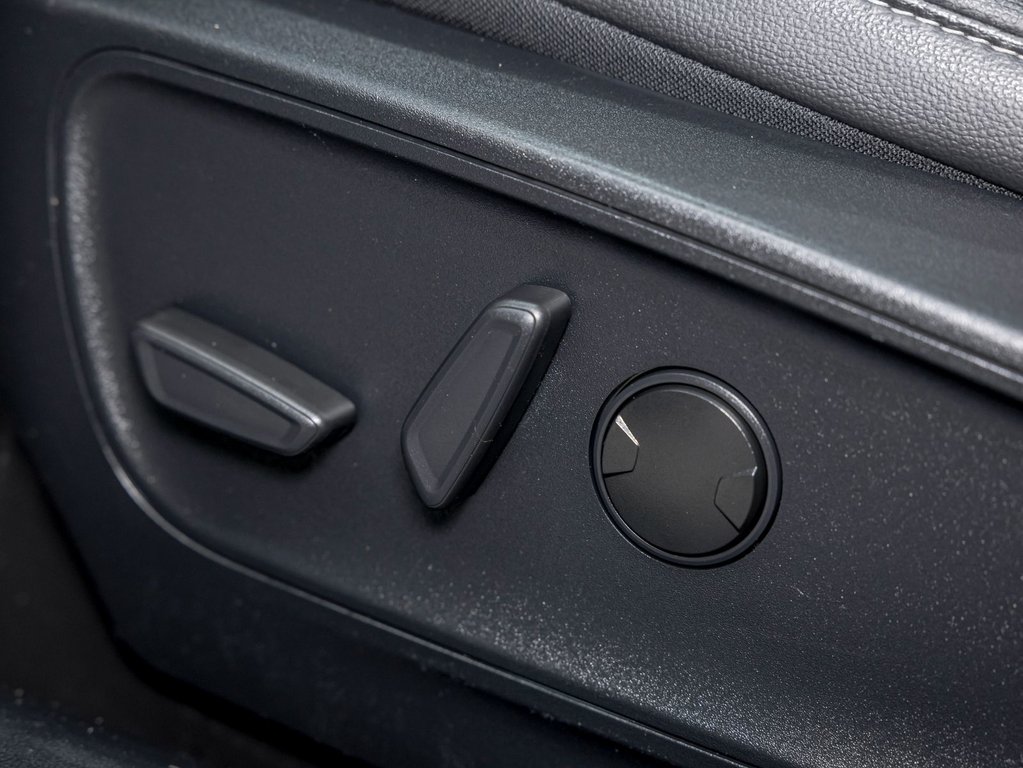 2021 Ford Escape in St-Jérôme, Quebec - 24 - w1024h768px