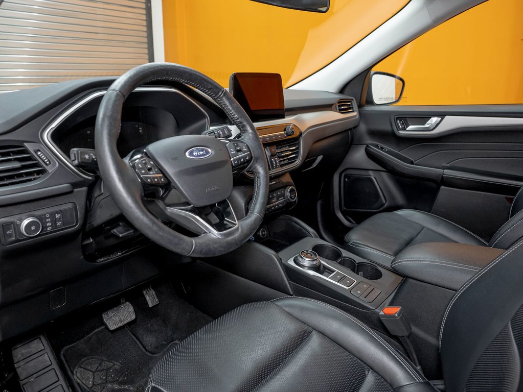 2021 Ford Escape in St-Jérôme, Quebec - 2 - w1024h768px