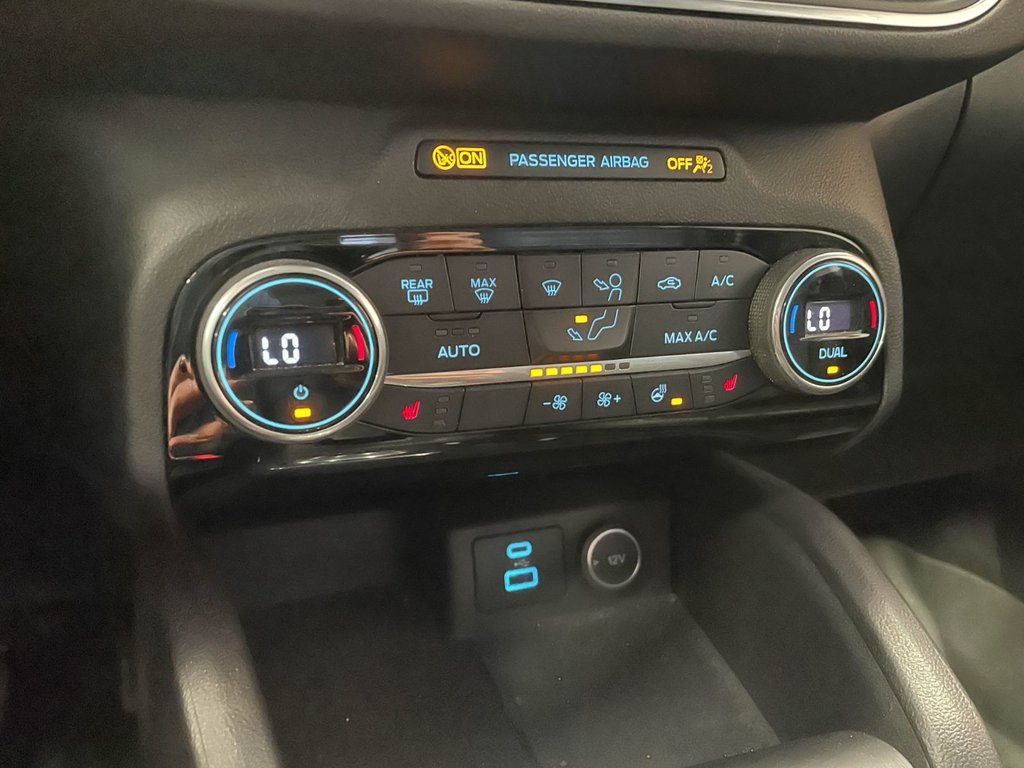 2021 Ford Escape Hybrid in St-Jérôme, Quebec - 14 - w1024h768px