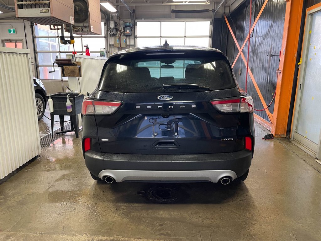 Ford Escape  2021 à St-Jérôme, Québec - 8 - w1024h768px