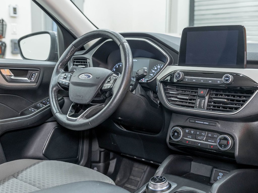 2021 Ford Escape in St-Jérôme, Quebec - 26 - w1024h768px