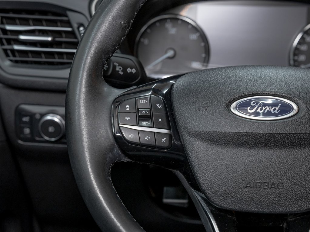 Ford Escape  2022 à St-Jérôme, Québec - 15 - w1024h768px