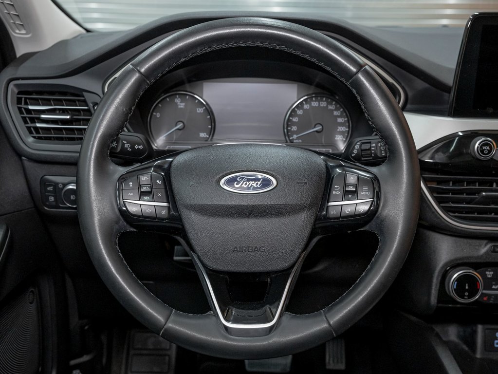 Ford Escape  2022 à St-Jérôme, Québec - 14 - w1024h768px