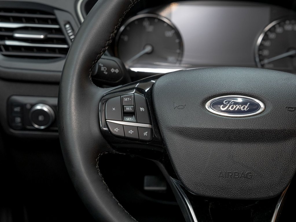 2022 Ford Escape in St-Jérôme, Quebec - 14 - w1024h768px