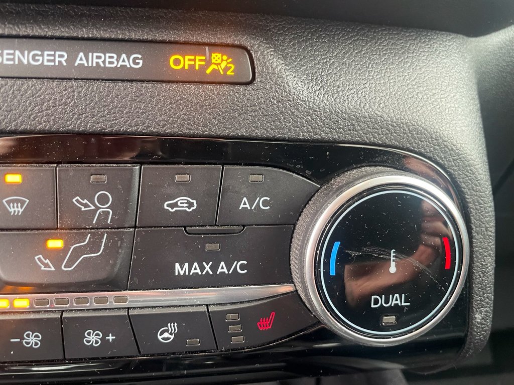 2022 Ford Escape in St-Jérôme, Quebec - 16 - w1024h768px