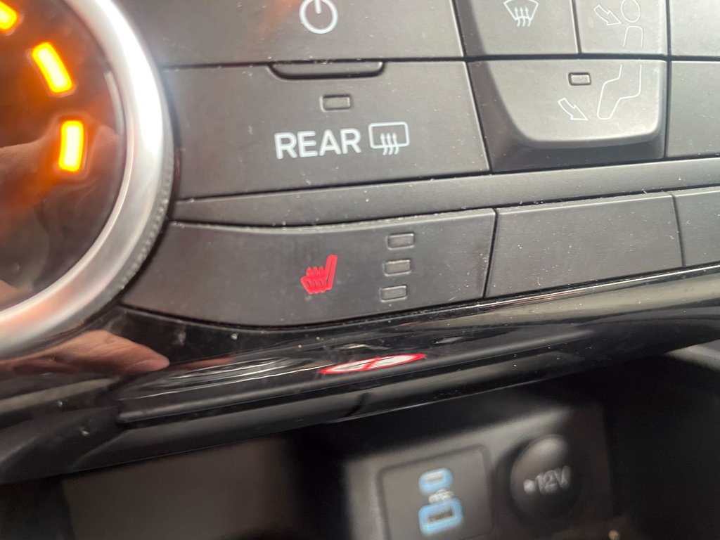 2022 Ford Escape in St-Jérôme, Quebec - 12 - w1024h768px
