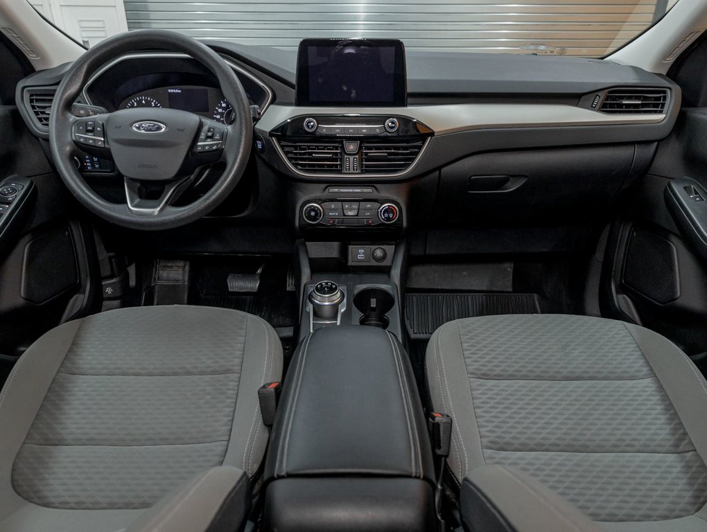 2022 Ford Escape in St-Jérôme, Quebec - 11 - w1024h768px