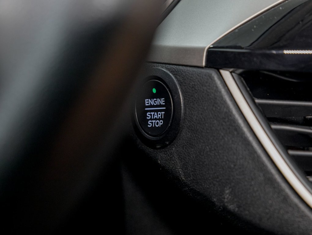 2022 Ford Escape in St-Jérôme, Quebec - 24 - w1024h768px