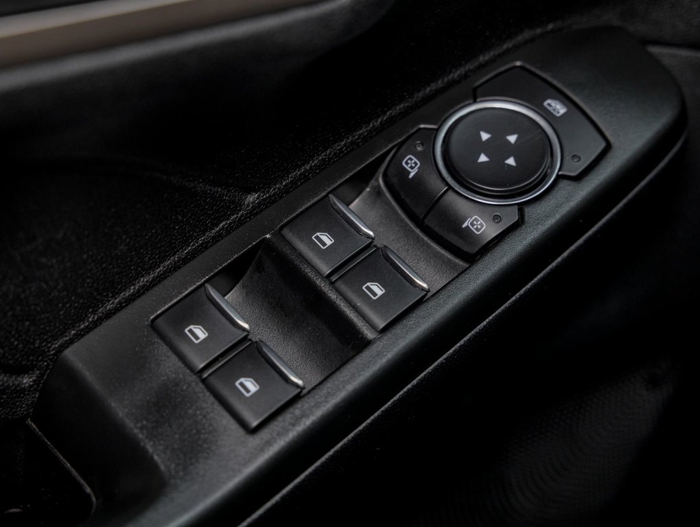 2022 Ford Escape in St-Jérôme, Quebec - 22 - w1024h768px