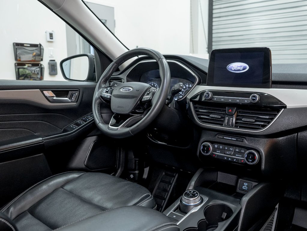 2022 Ford Escape in St-Jérôme, Quebec - 26 - w1024h768px