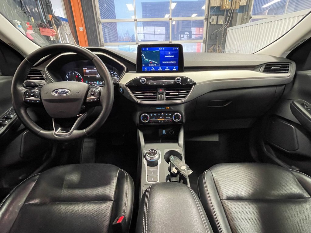 Ford Escape  2022 à St-Jérôme, Québec - 12 - w1024h768px
