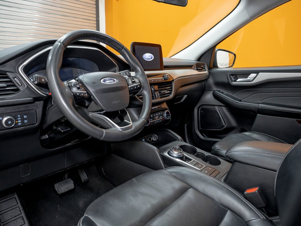 2022 Ford Escape in St-Jérôme, Quebec - 2 - w1024h768px