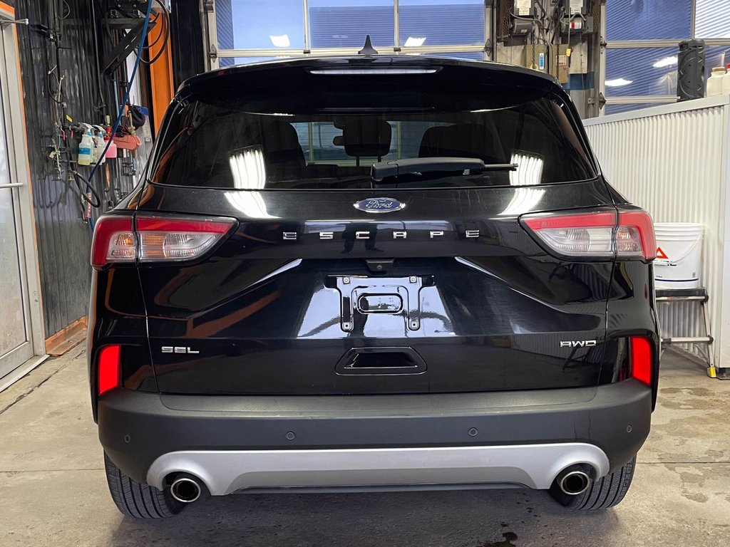 Ford Escape  2022 à St-Jérôme, Québec - 8 - w1024h768px