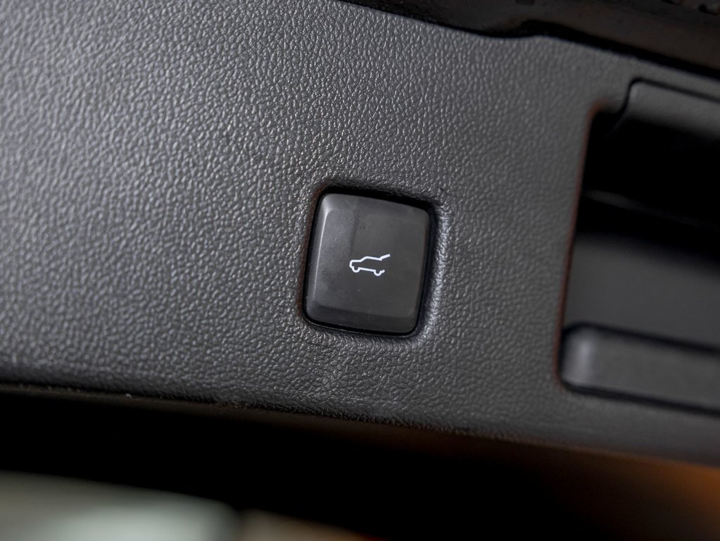 2022 Ford Escape in St-Jérôme, Quebec - 31 - w1024h768px