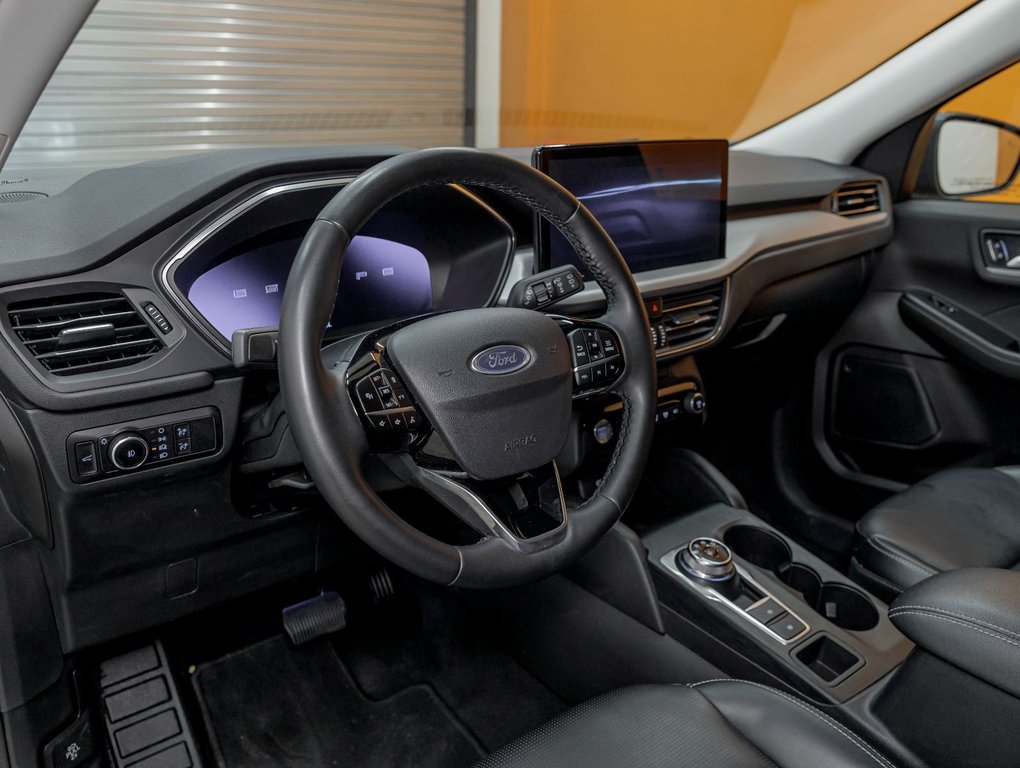 Ford Escape  2023 à St-Jérôme, Québec - 2 - w1024h768px
