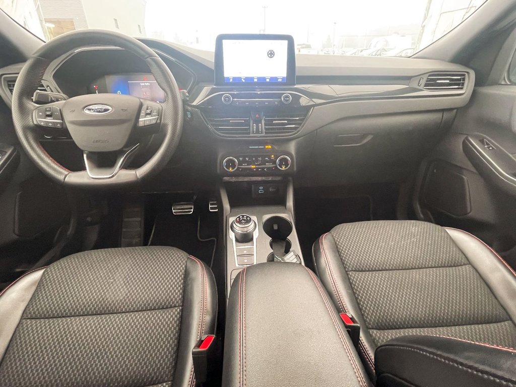 Ford Escape  2023 à St-Jérôme, Québec - 10 - w1024h768px