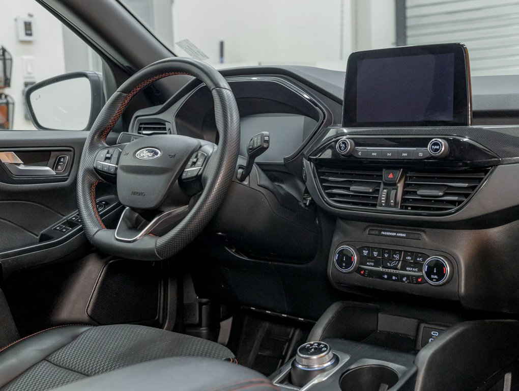 2023 Ford Escape in St-Jérôme, Quebec - 25 - w1024h768px