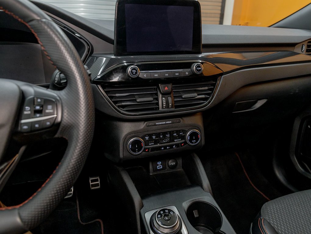 2023 Ford Escape in St-Jérôme, Quebec - 18 - w1024h768px