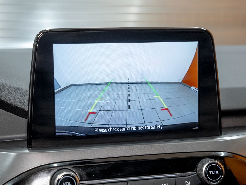 Ford Escape  2023 à St-Jérôme, Québec - 17 - w1024h768px