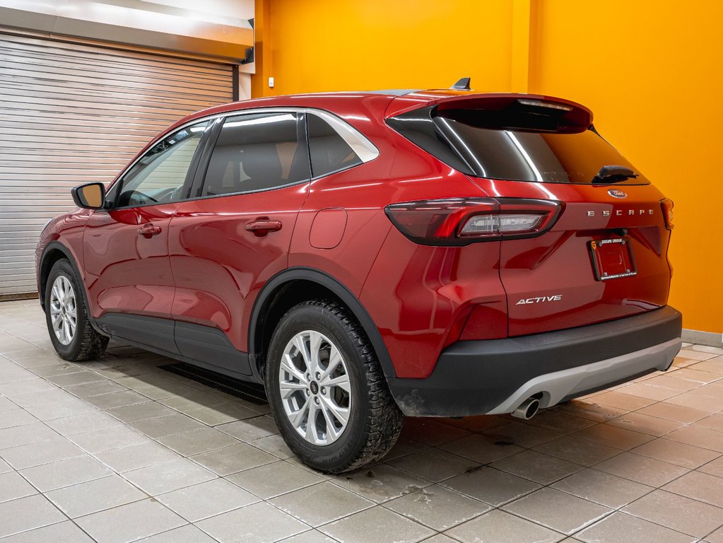 Ford Escape  2023 à St-Jérôme, Québec - 5 - w1024h768px