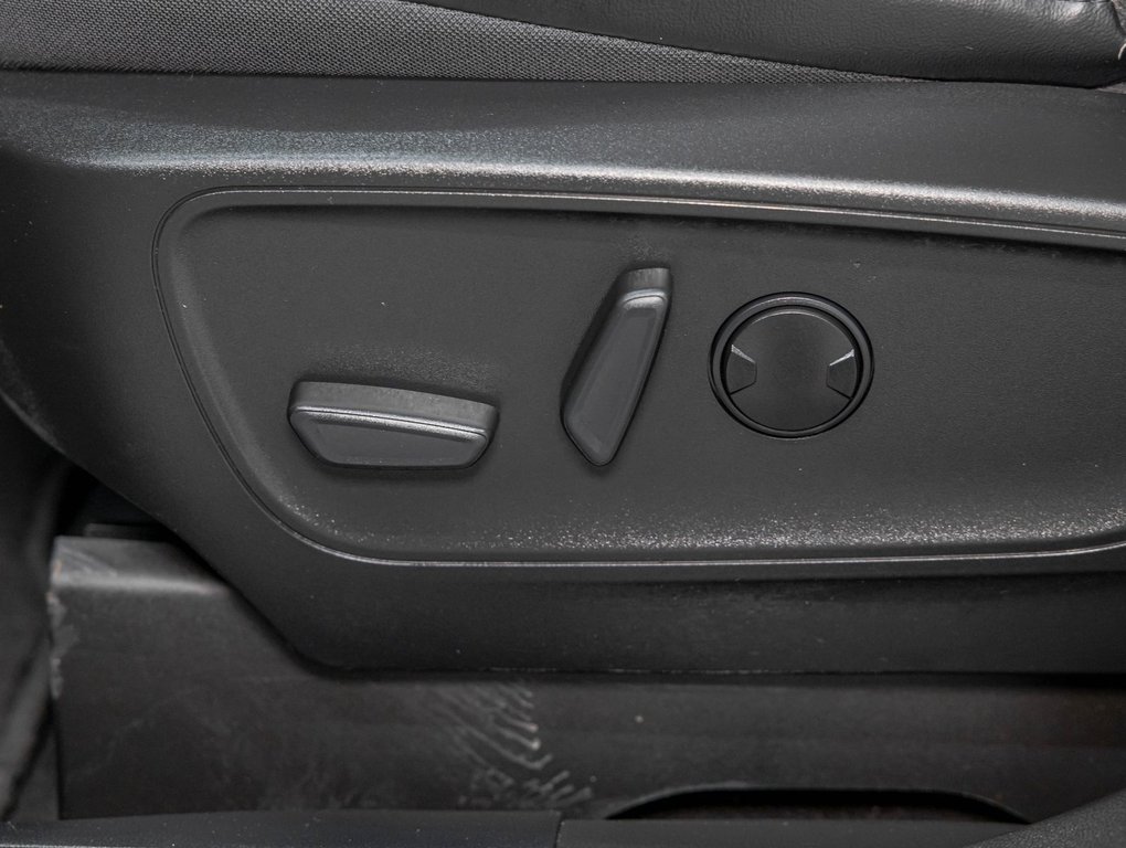 Ford Escape  2023 à St-Jérôme, Québec - 26 - w1024h768px